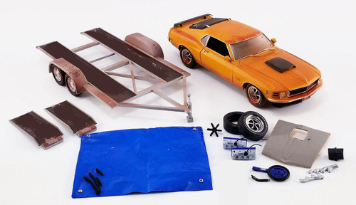 Acme 1:18 Pork Chop's Barn Find 1970 Ford Mustang Boss 429 with Trailer A1801838