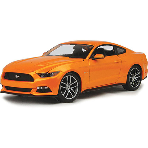 Maisto 1:18 Scale 2015 Ford Mustang GT, Orange 31197