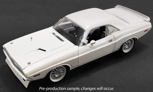 Acme 1:18 Scale 1970 Dodge Challenger Street Fighter - Kowalski A1806022