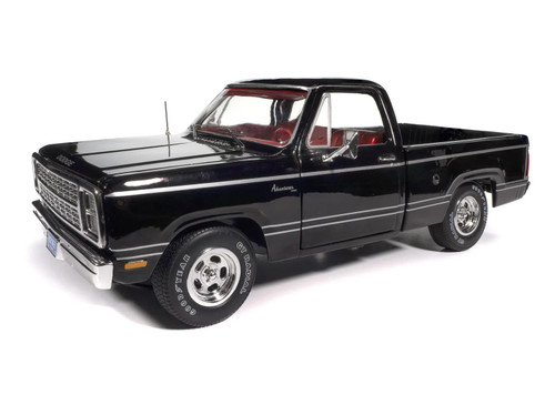 Auto World 1:18 Scale 1979 Dodge SWB Sweptline Adventurer Pickup Truck (Black) AMM1355