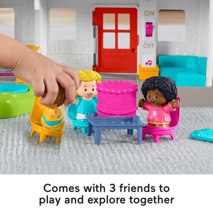 Fisher-Price Little People Friends Together Play House