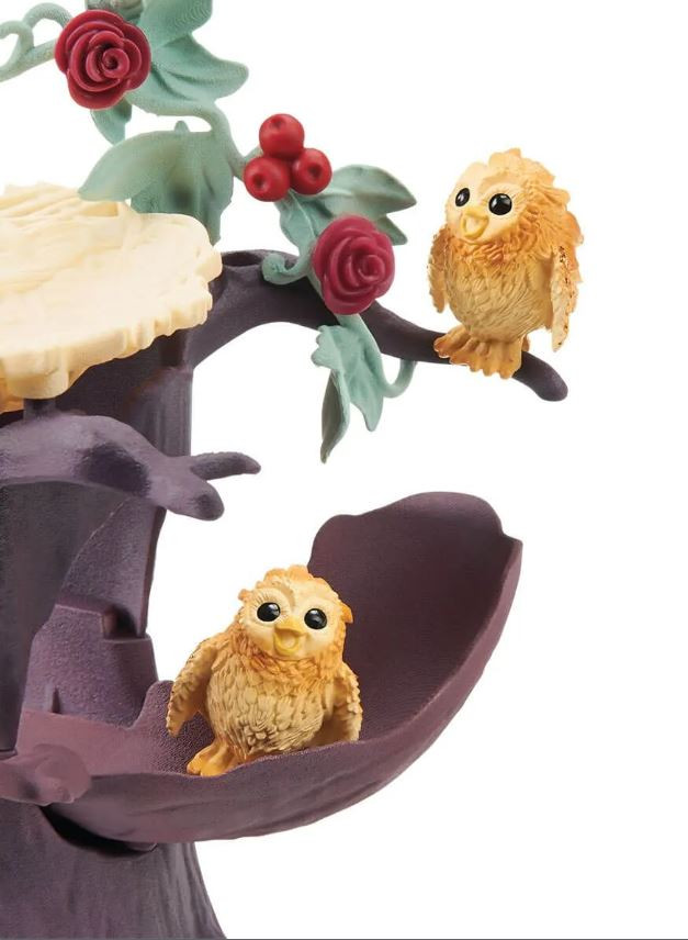 Schleich Hatching Owl Chicks