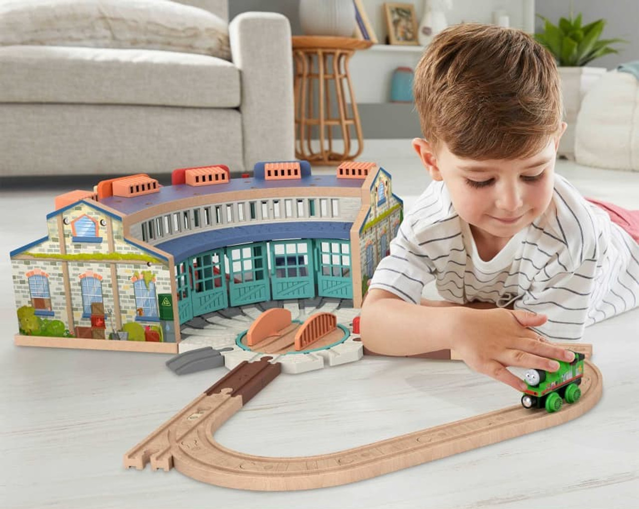 Fisher-Price Thomas & Friends Wooden Railway Tidmouth Sheds Starter Train Set