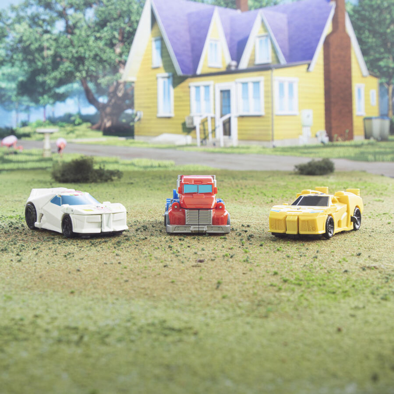 Transformers EarthSpark 1 Step Flip Changer