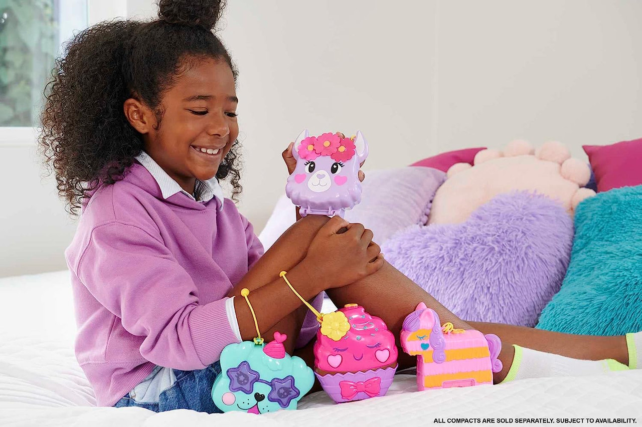 Polly Pocket Sparkle Cove Adventure Unicorn Floatie Compact Playset