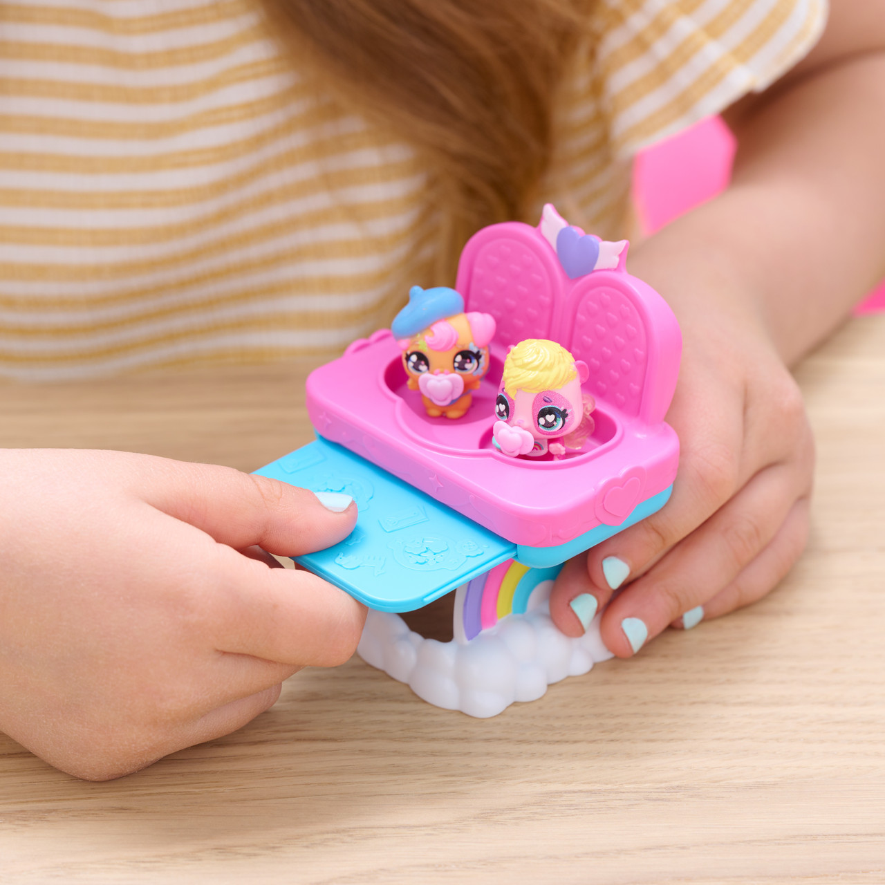 Hatchimals Alive! Hungry Hatchimals Nursery Pack Hatchimals Alive! Hungry Hatchimals Nursery Pack