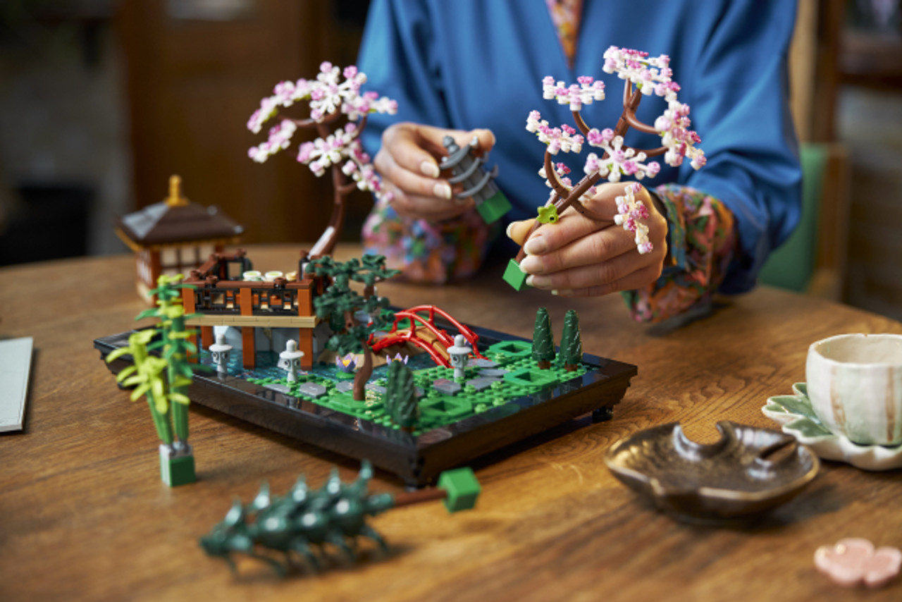 LEGO Tranquil Garden 10315 LEGO Tranquil Garden 10315