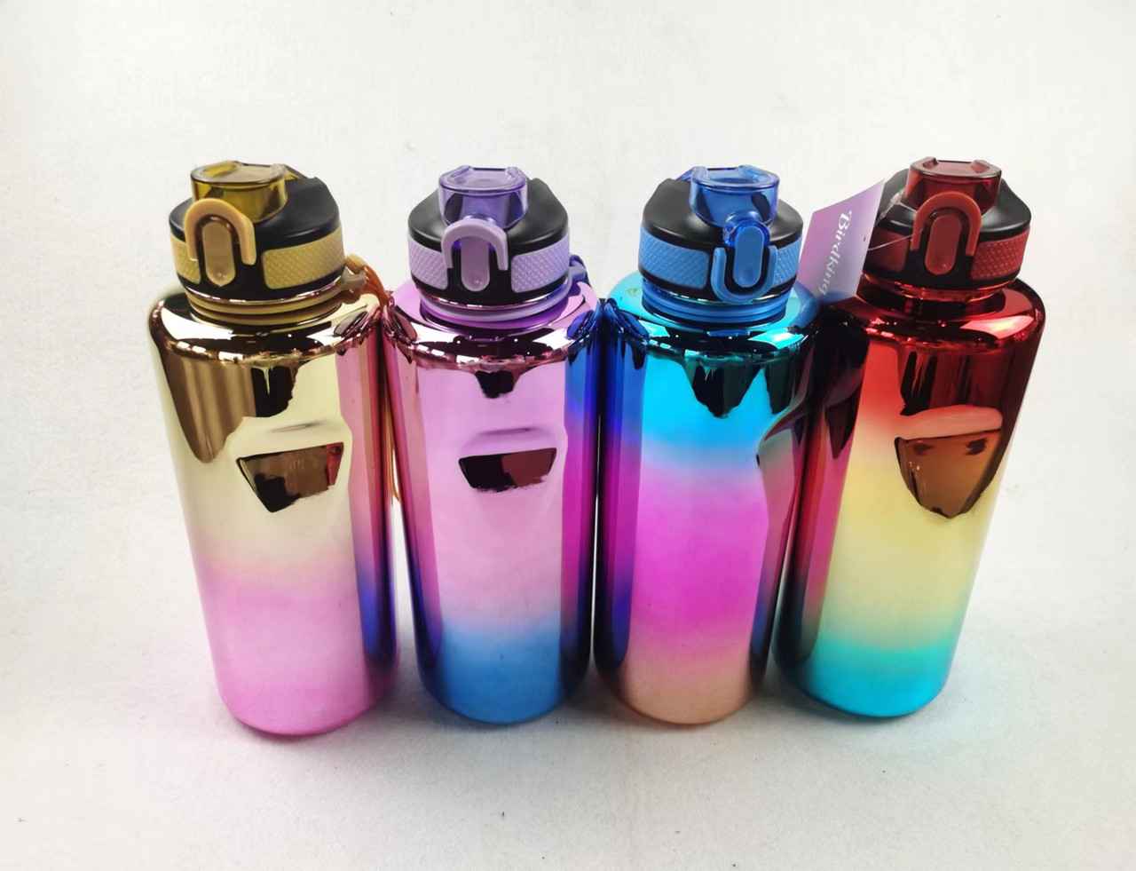 Rainbow Metallic Water Bottle 1.6L Rainbow Metallic Water Bottle 1.6L