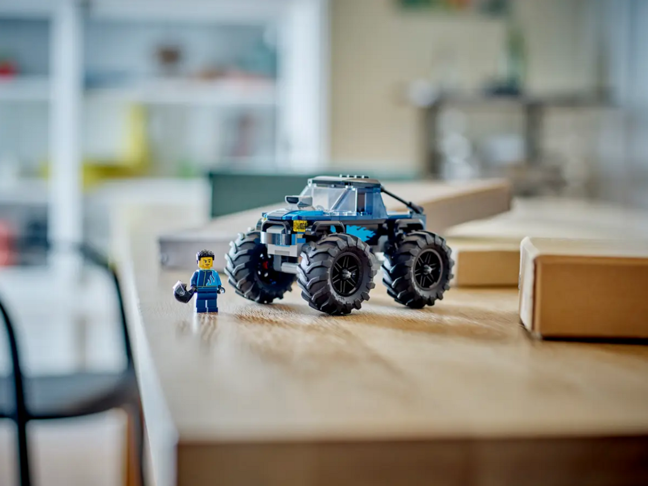 LEGO City Blue Monster Truck 60402 LEGO City Blue Monster Truck 60402