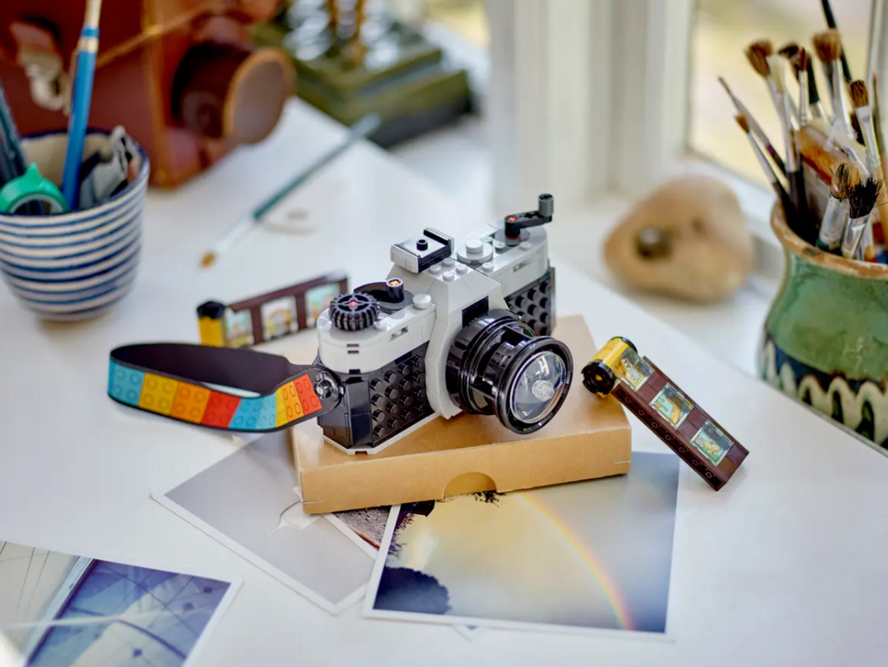 LEGO Creator 3-in-1 Retro Camera 31147 LEGO Creator 3-in-1 Retro Camera 31147