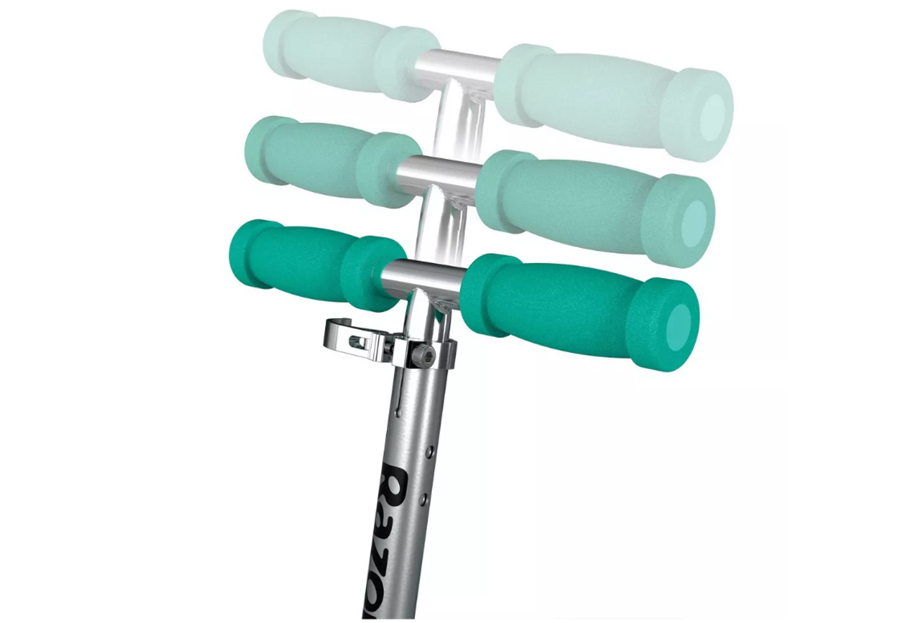 Razor Rollie DLX Scooter - Teal Blue Razor Rollie DLX Scooter - Teal Blue