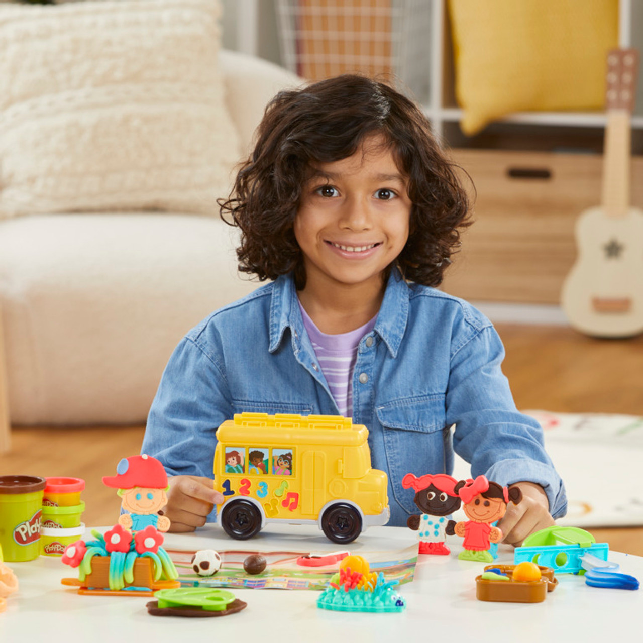 Play-Doh School Day Adventures Playset with Playmat