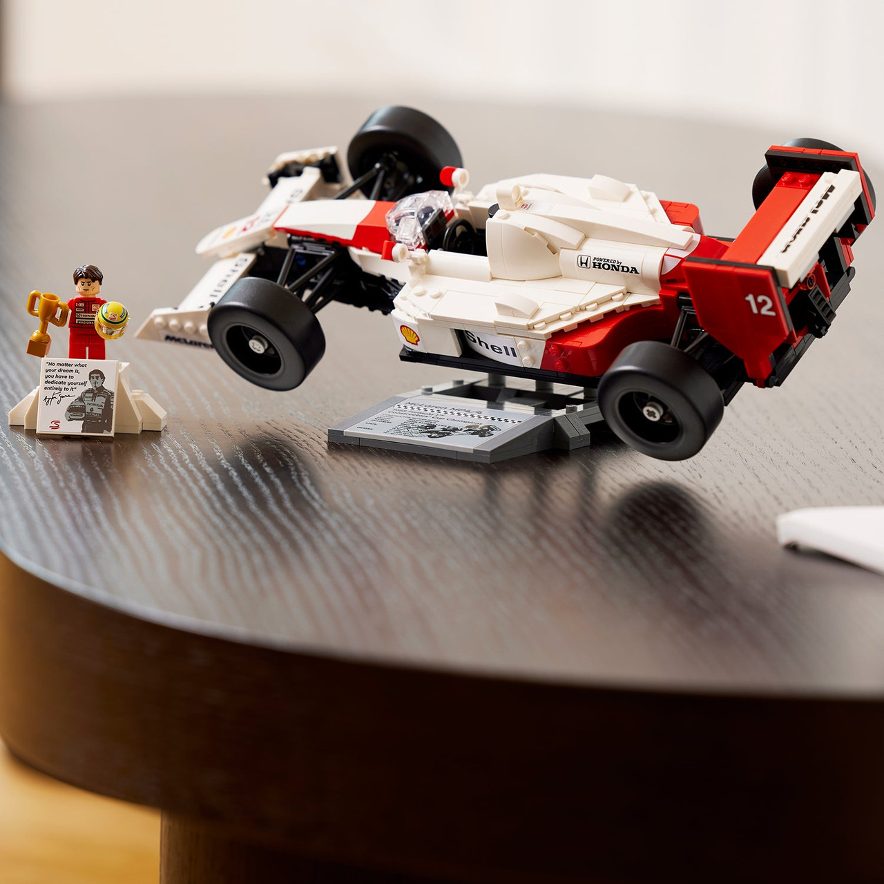 LEGO Icons McLaren MP4/4 & Ayrton Senna 10330