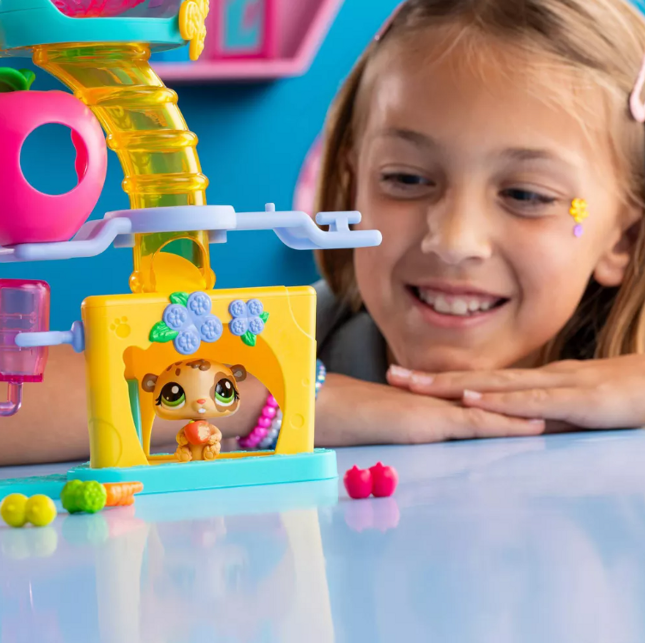 Littlest Pet Shop Fun Factory Playground Playset Littlest Pet Shop Fun Factory Playground Playset