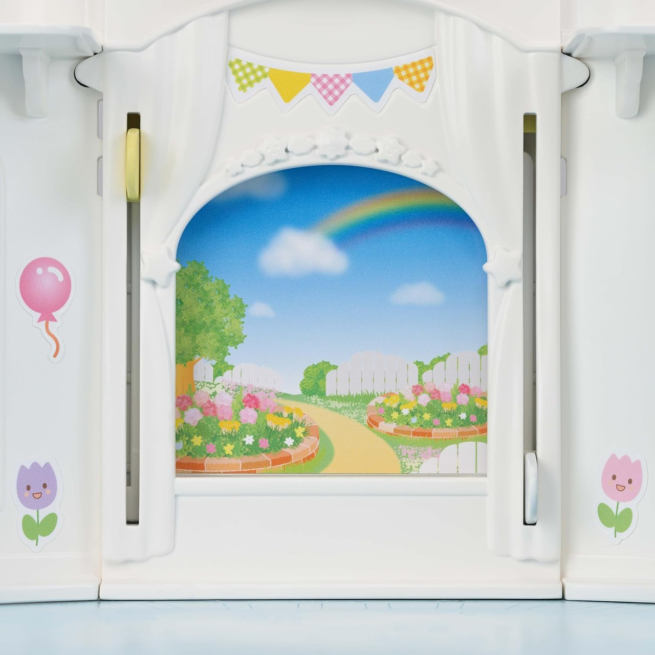Sylvanian Families Sunny Castle Nursery - Dollhouse Playsets Sylvanian Families Sunny Castle Nursery - Dollhouse Playsets