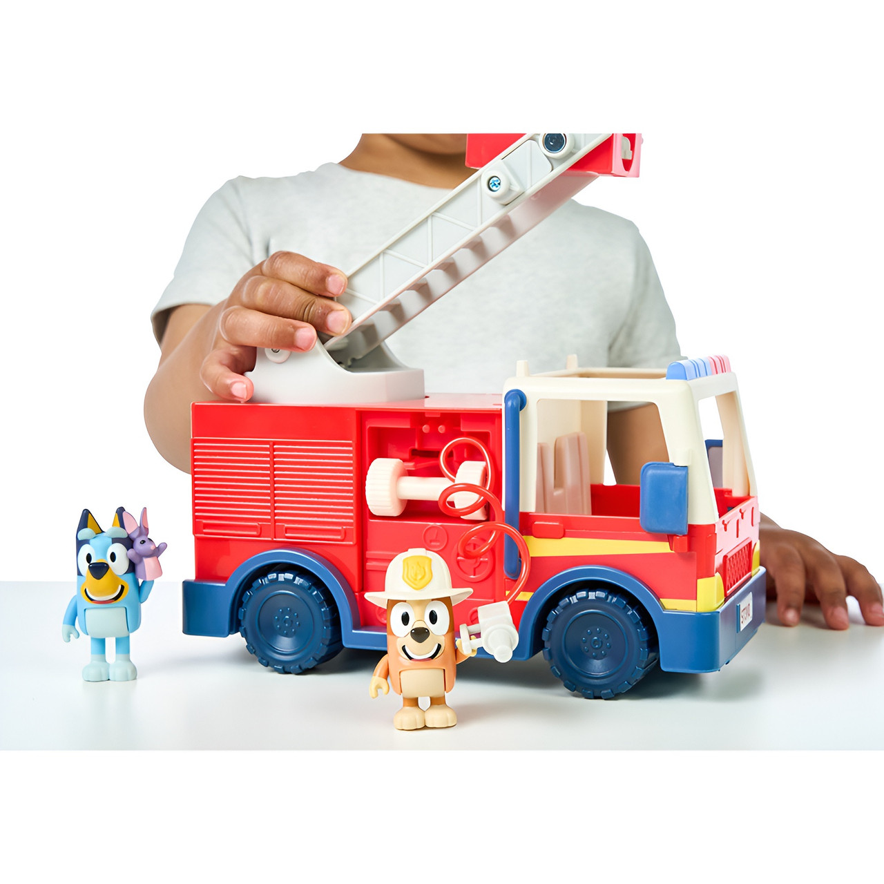 Bluey Firetruck with Bob Bilby, Bluey and Firefighter Bingo