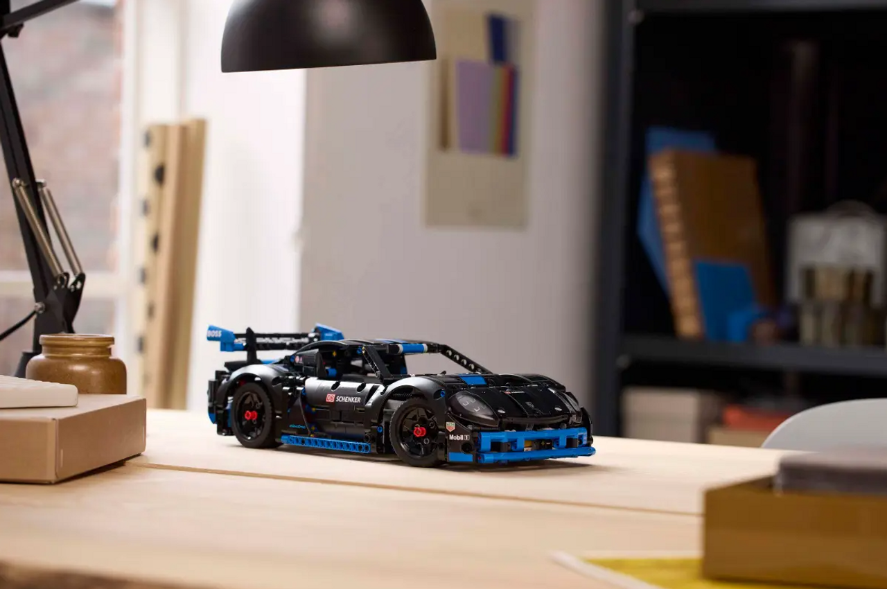 LEGO Technic Porsche GT4 e-Performance Race Car 42176