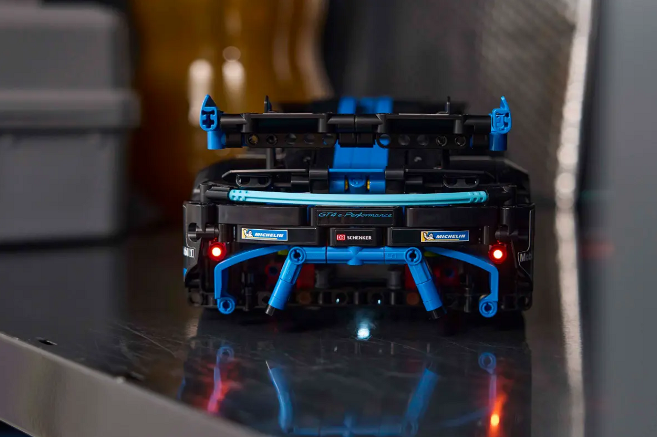 LEGO Technic Porsche GT4 e-Performance Race Car 42176