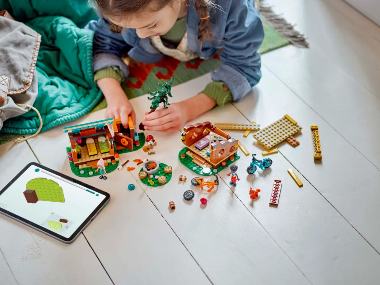 LEGO Friends Adventure Camp Cozy Cabins 42624 LEGO Friends Adventure Camp Cozy Cabins 42624