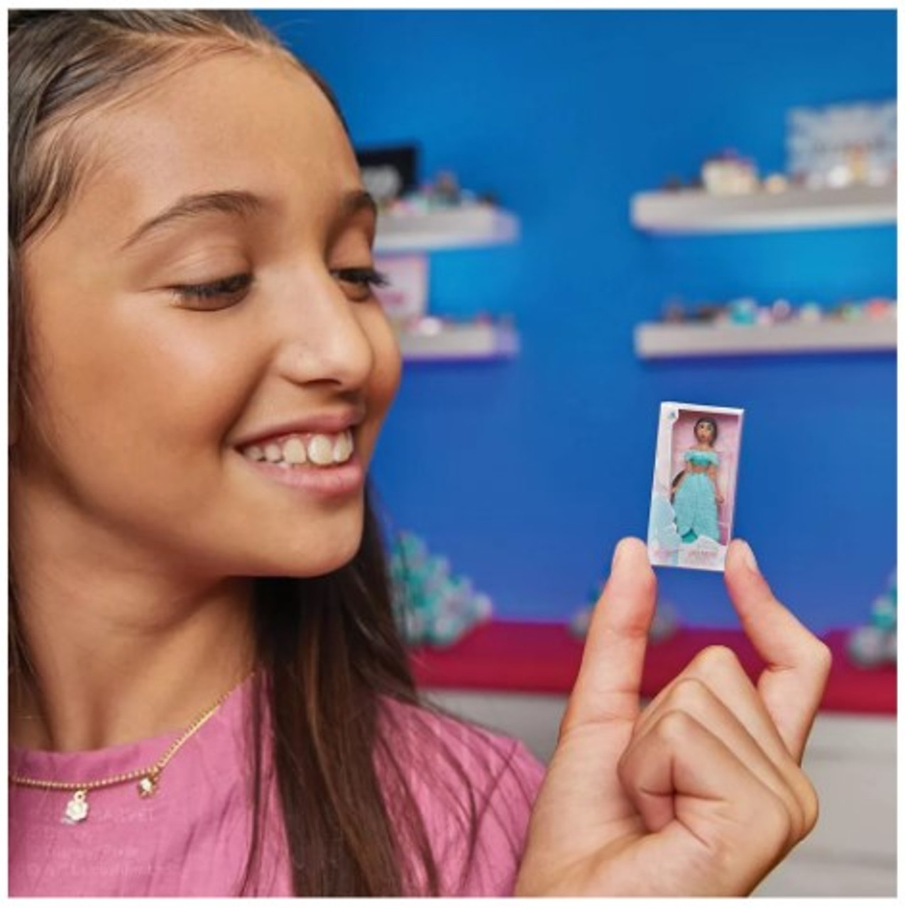 Mini Brands Disney Toy Store Playset