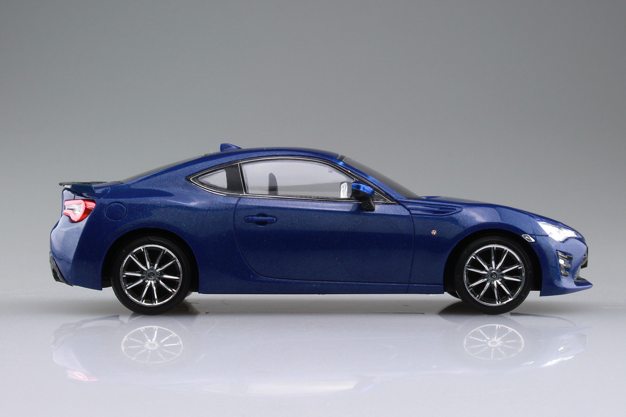 Aoshima: Diecast Cars 1/32 The Snap Kit A