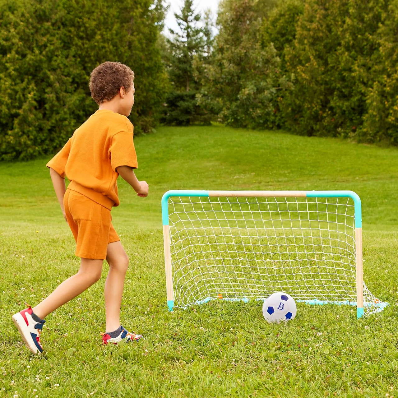 B. Toys Kids Soccer Net & Ball