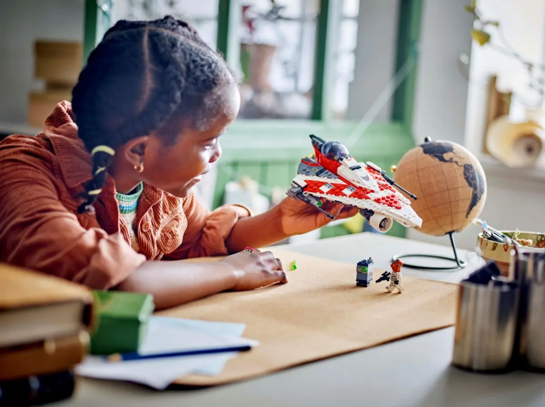 LEGO Star Wars Jedi Bob's Starfighter 75388