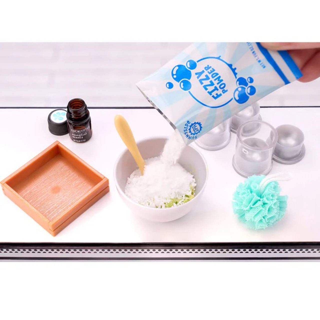 Miniverse Make It Mini Spa Mini Collectibles