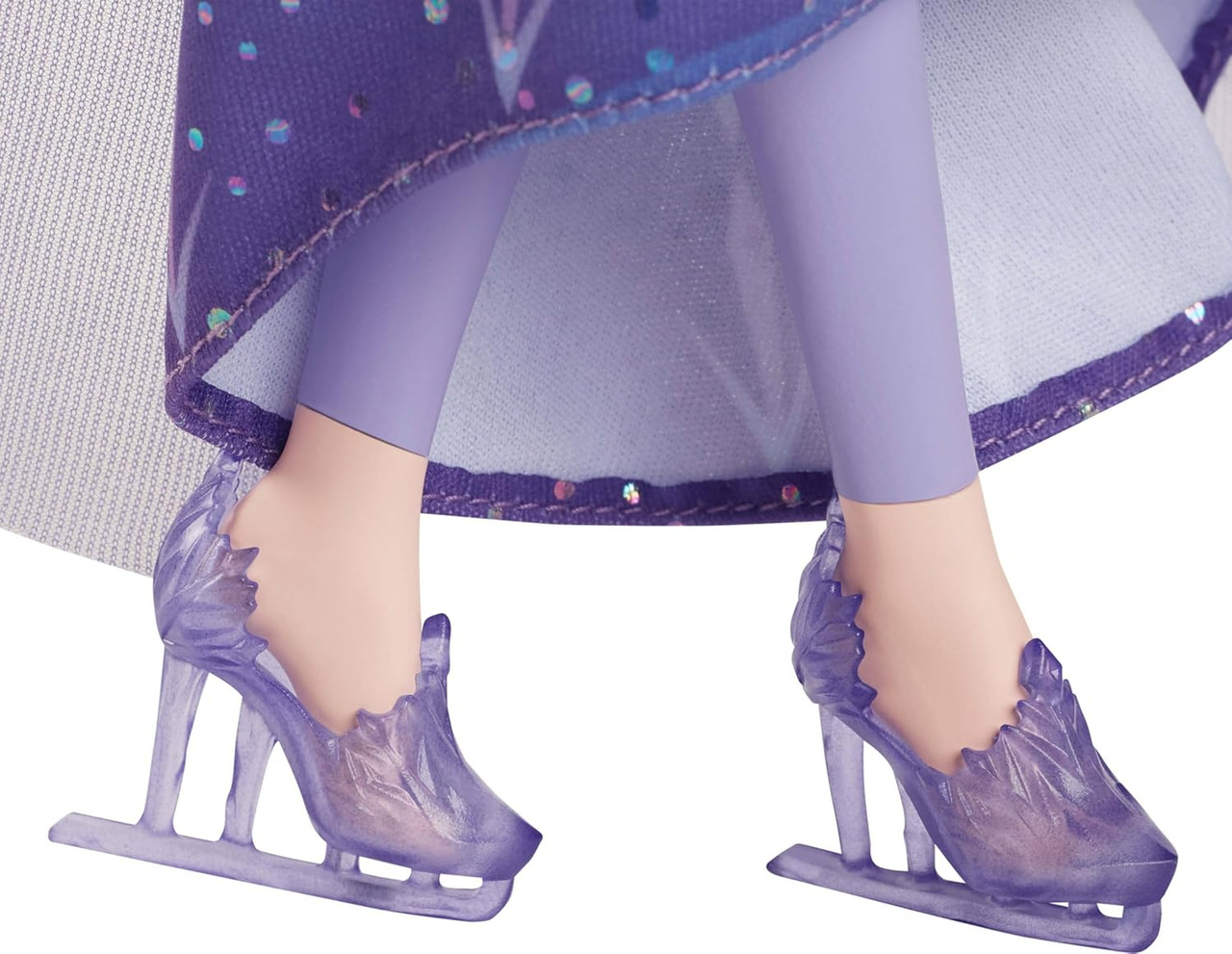 Disney Frozen Ice-Skating Elsa Fashion Doll With Skates & Shoes