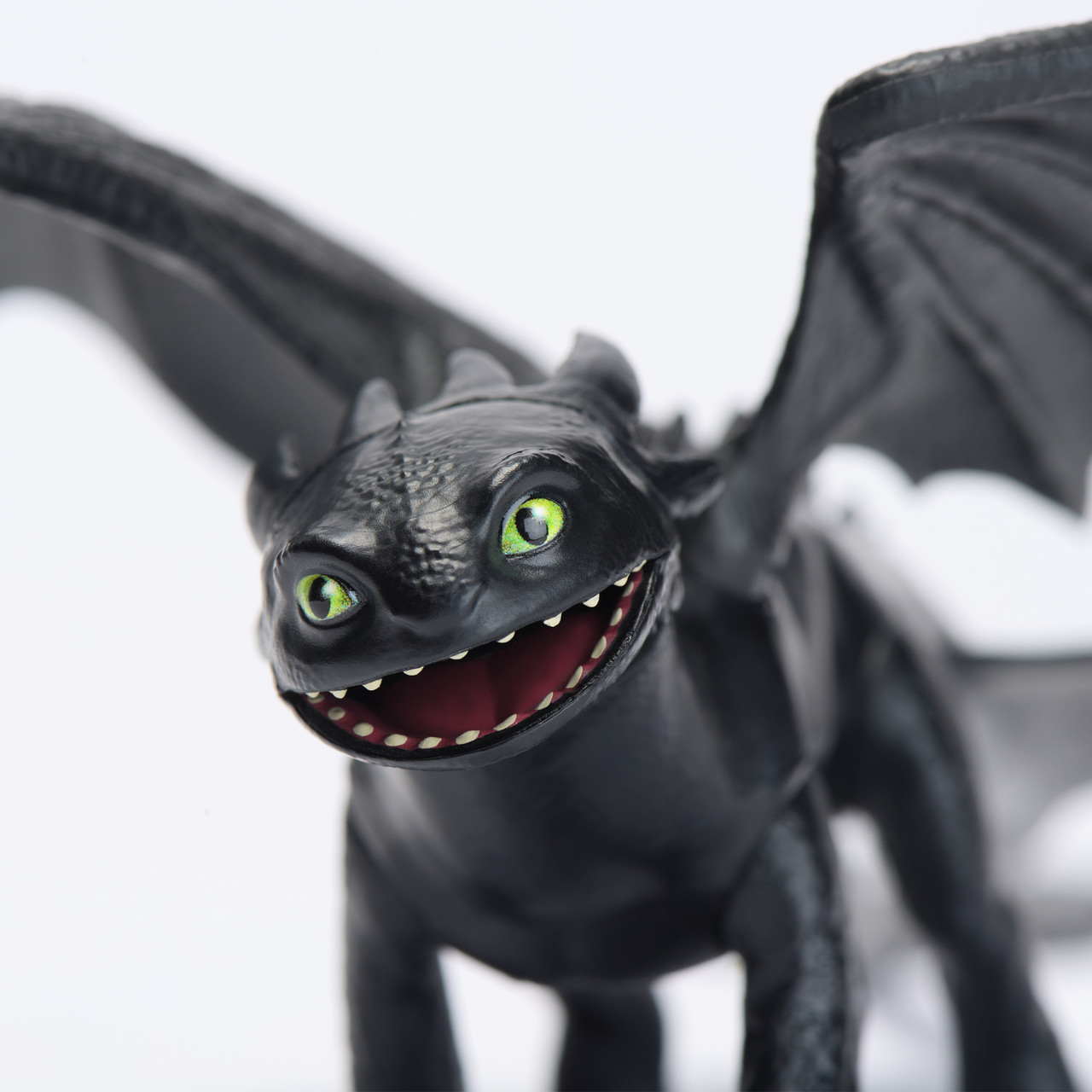 Dreamworks How to Train Your Dragon - Toothless 9 inch Action Figure