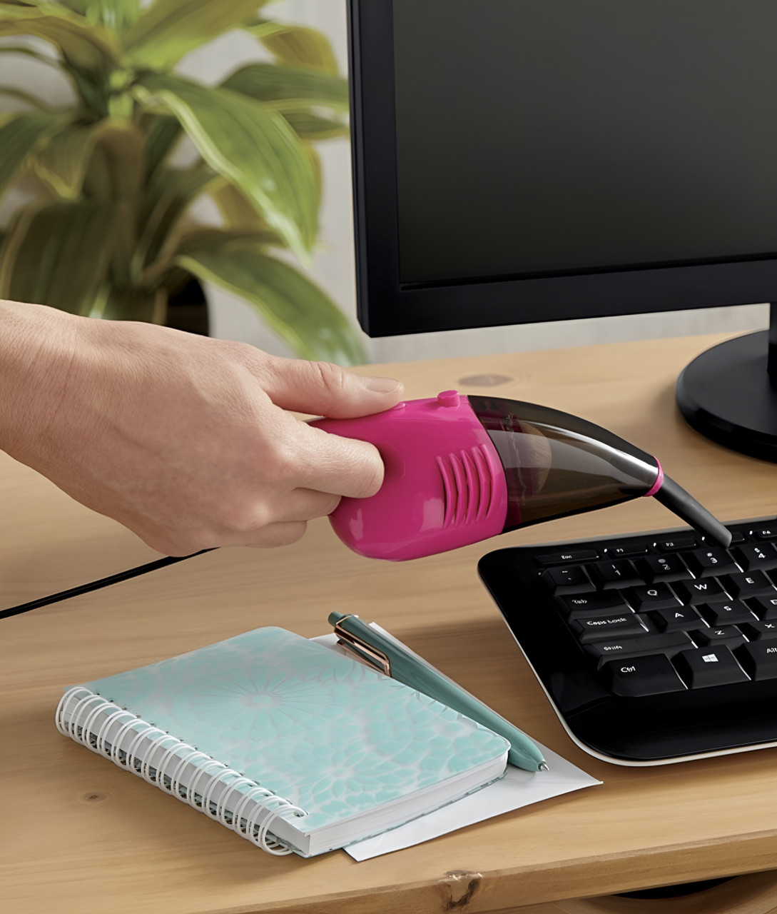 Desktop USB Vacuum