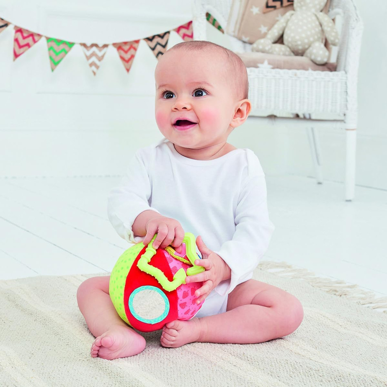 Early Learning Centre - Blossom Farm Activity Apple Chime Ball Early Learning Centre - Blossom Farm Activity Apple Chime Ball