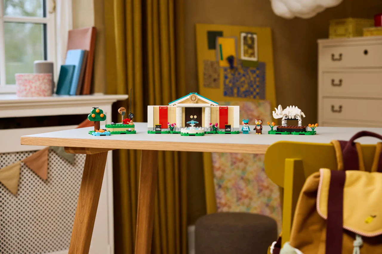 LEGO Animal Crossing Blathers's Museum Collection 77056 LEGO Animal Crossing Blathers's Museum Collection 77056