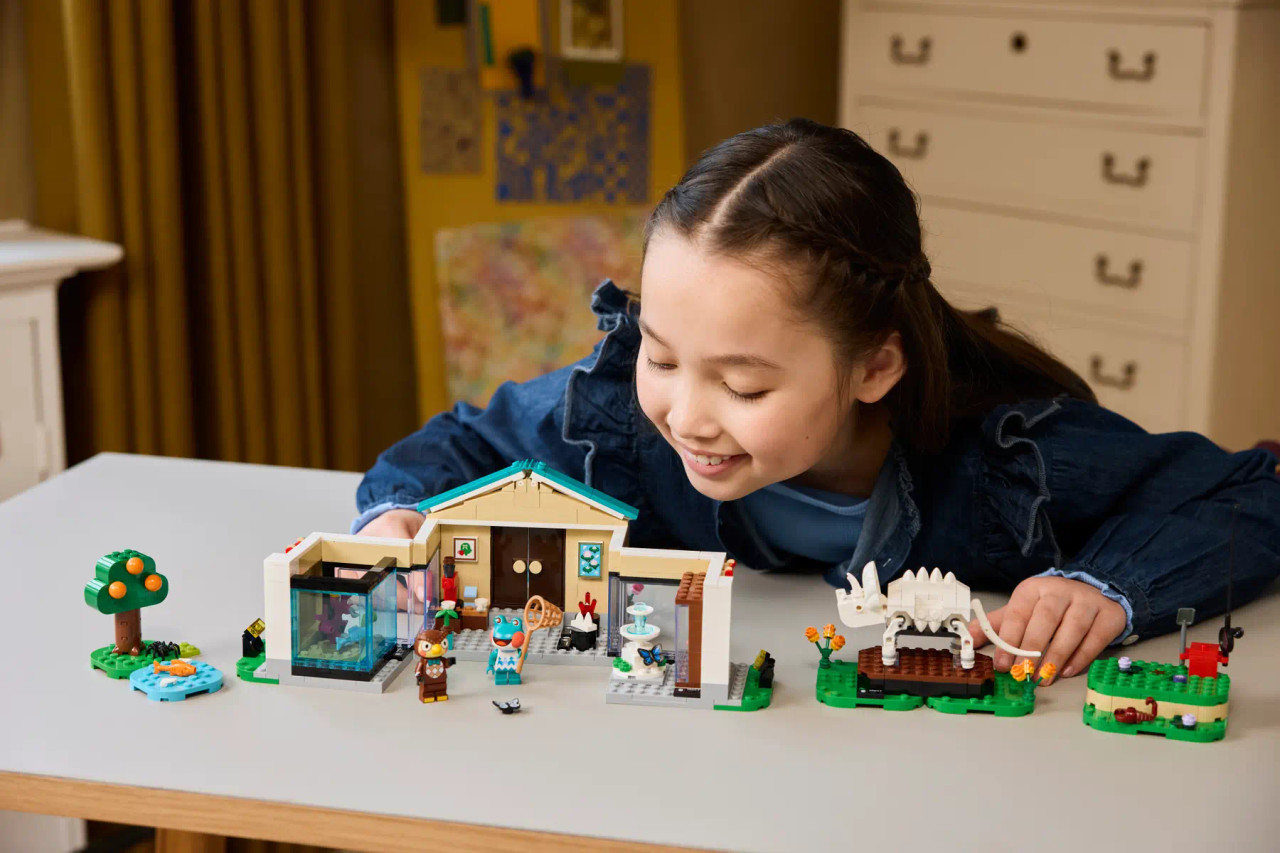 LEGO Animal Crossing Blathers's Museum Collection 77056 LEGO Animal Crossing Blathers's Museum Collection 77056