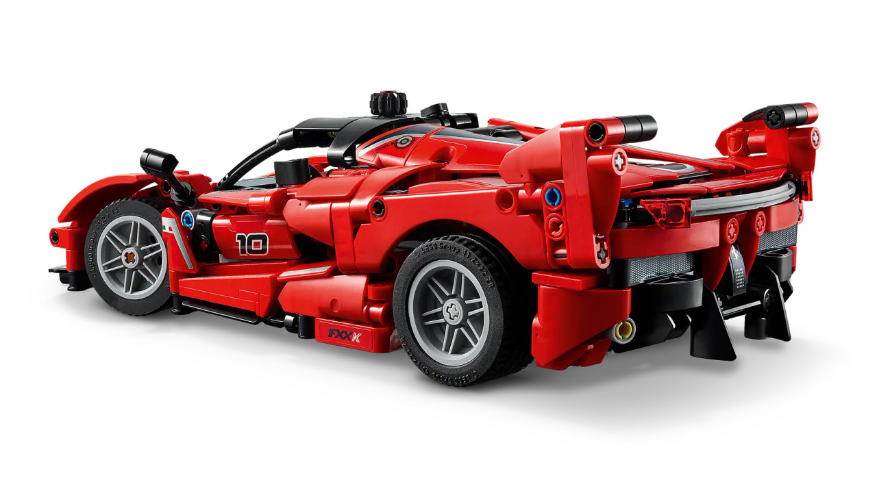 LEGO Technic Ferrari FXX K 42212 LEGO Technic Ferrari FXX K 42212