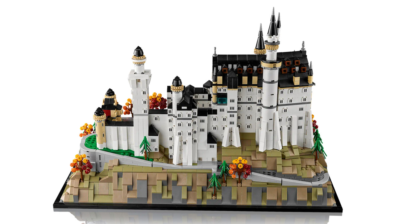 LEGO Architecture Neuschwanstein Castle 21063 LEGO Architecture Neuschwanstein Castle 21063