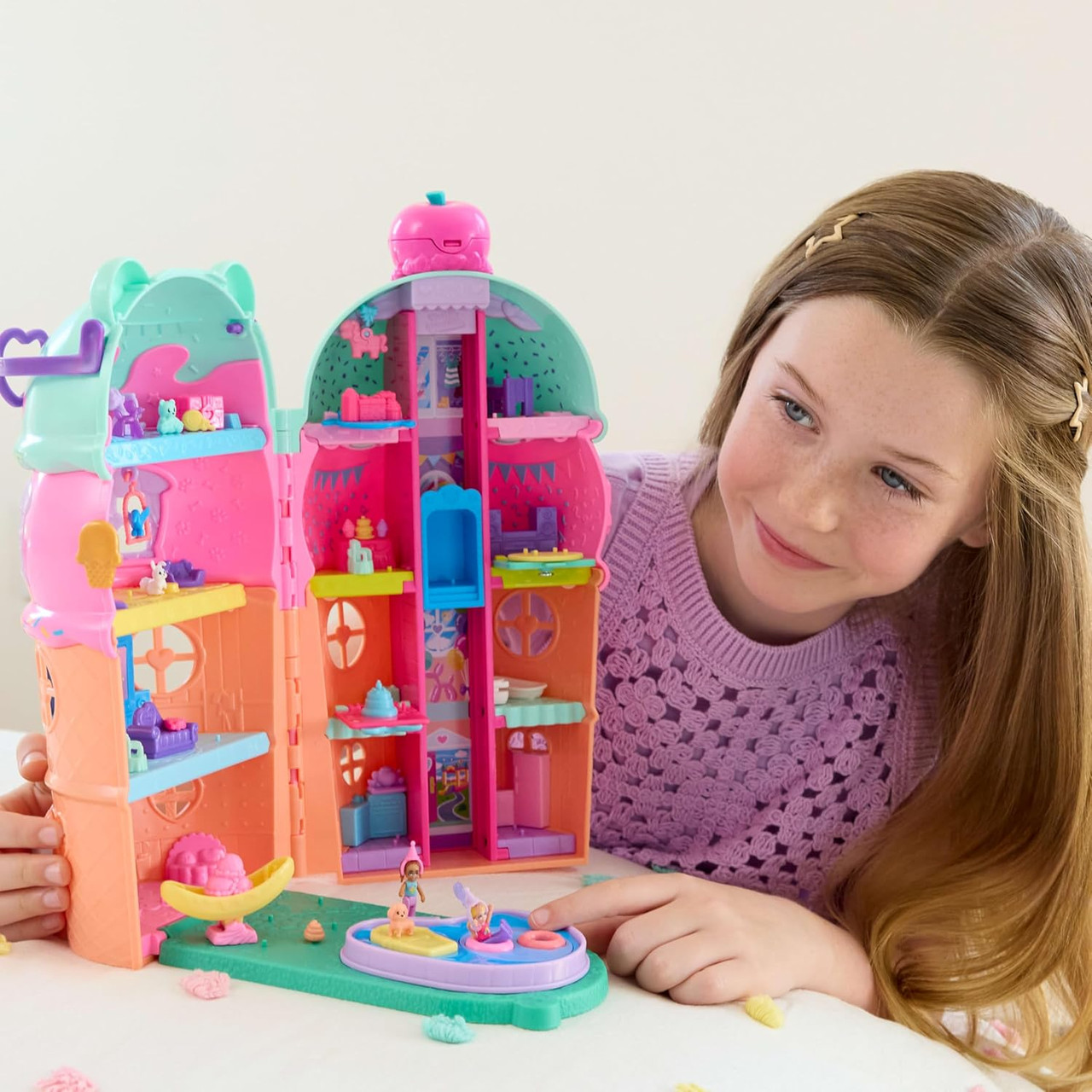 Polly Pocket Large Gelato House Compact Polly Pocket Large Gelato House Compact