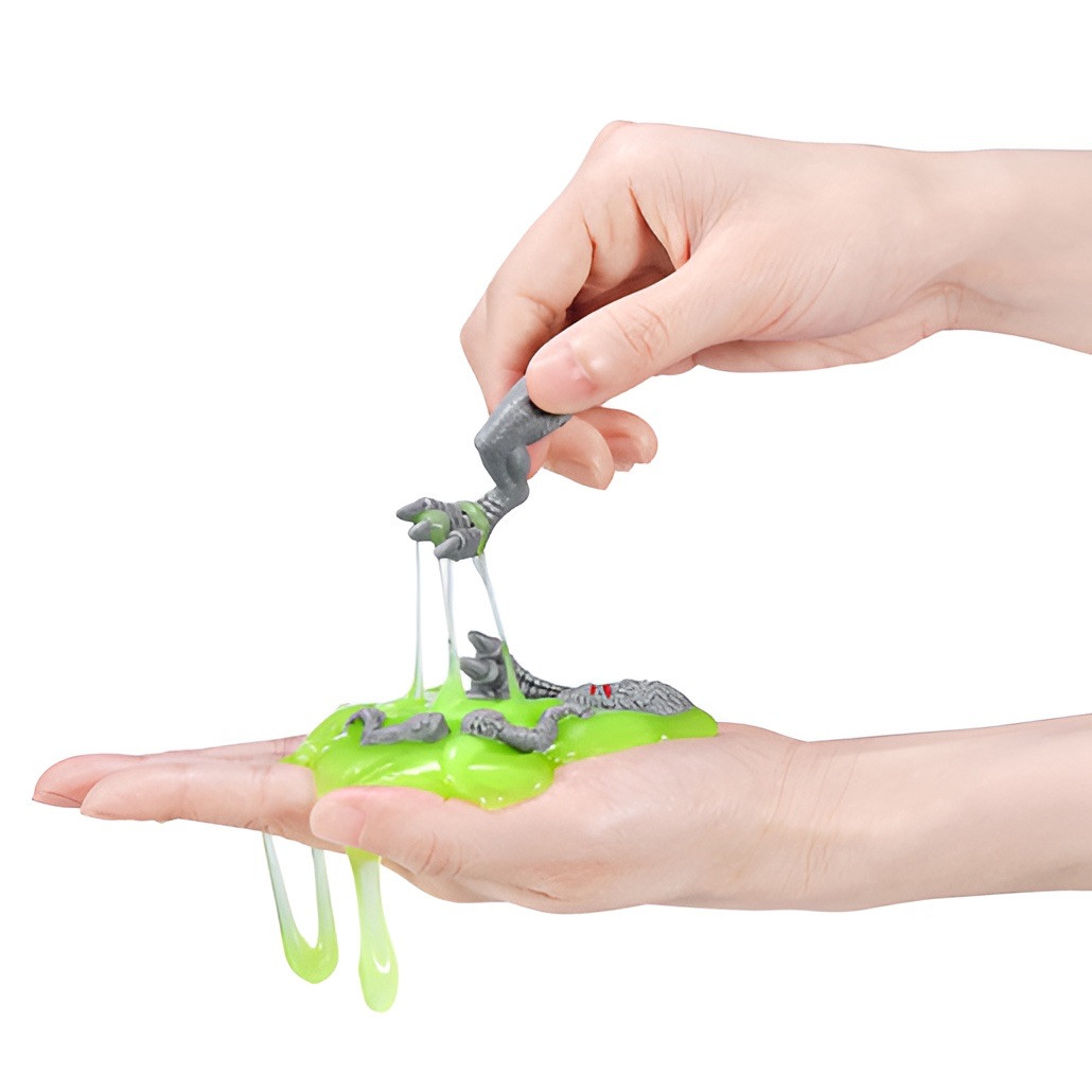 Smashers - Jurassic Light Up Dino Egg Mini Series 1