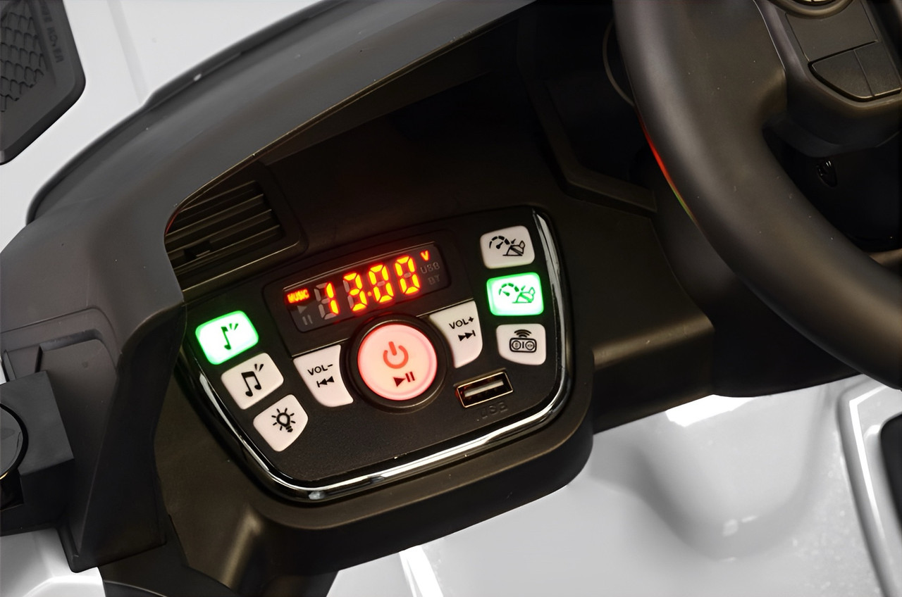 Land Rover Range Rover SVR Electric Ride On - White