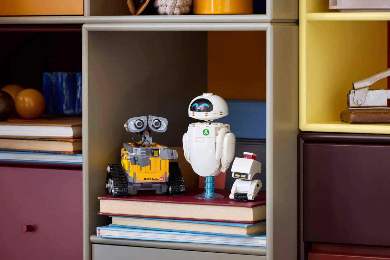 LEGO Disney WALL-E and EVE 43279