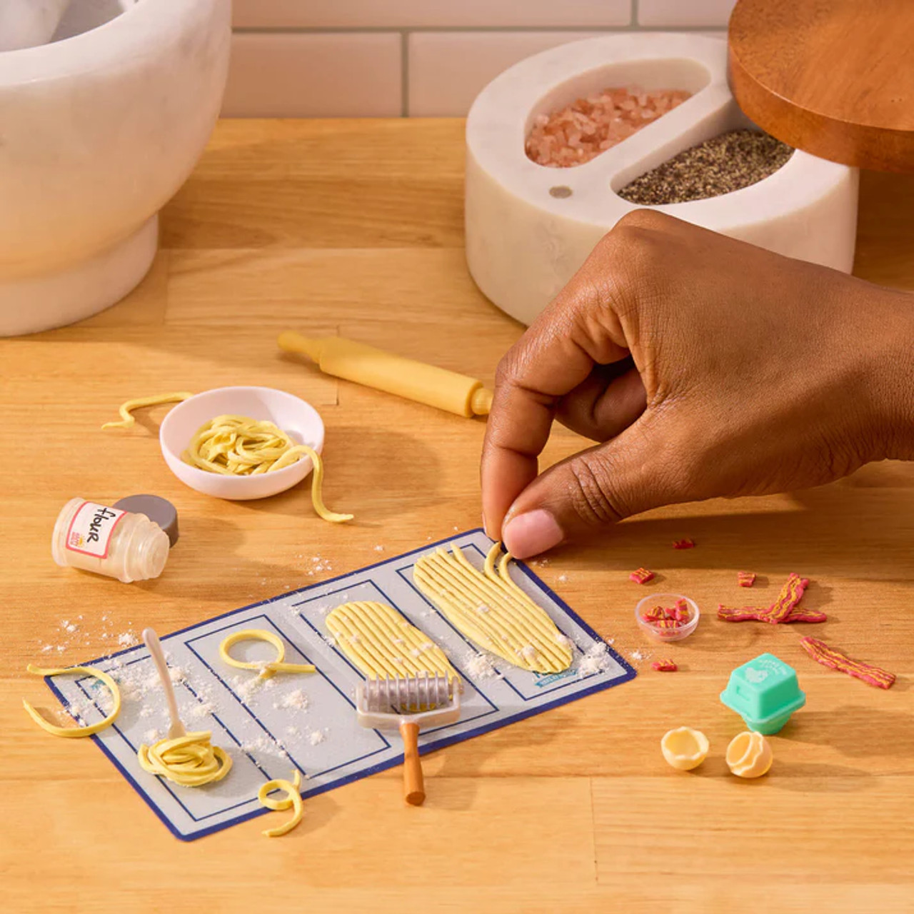 Miniverse Make It Mini From Scratch Series 2 Mini Collectibles Miniverse Make It Mini From Scratch Series 2 Mini Collectibles