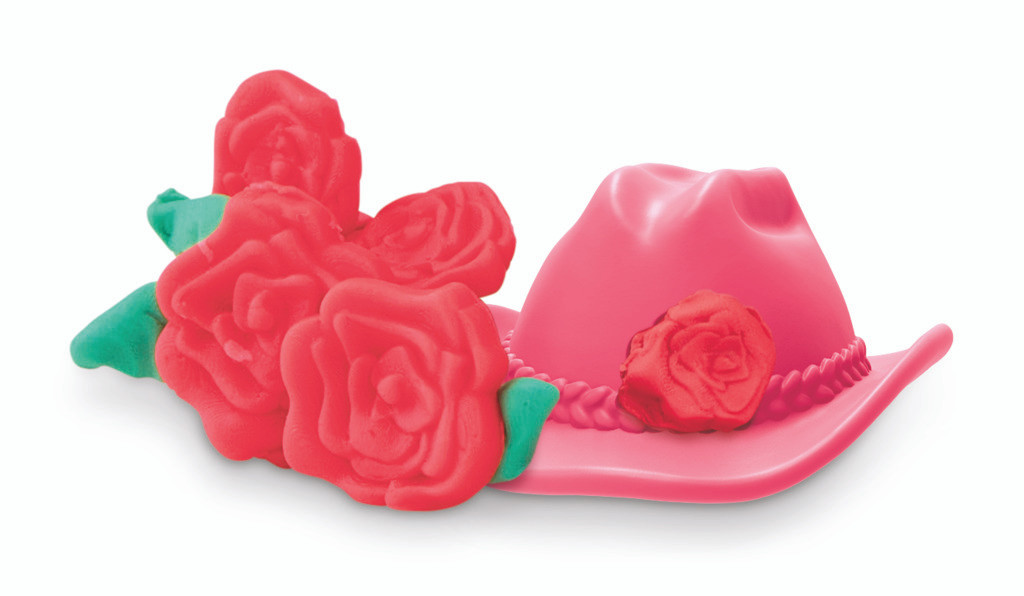 Play-Doh Barbie Florals and Fringe Doll Set