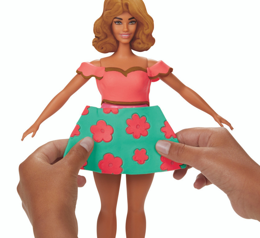 Play-Doh Barbie Florals and Fringe Doll Set