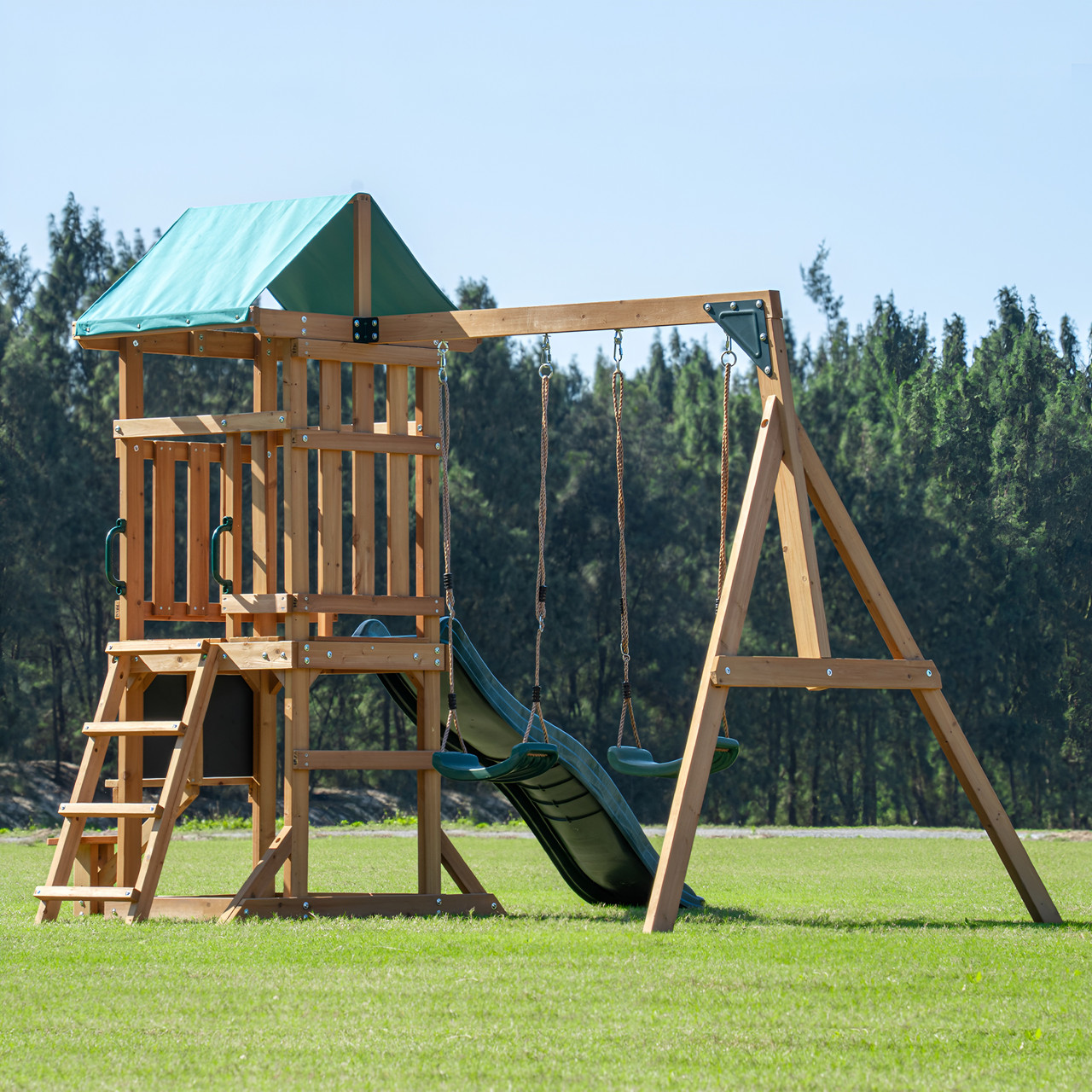 Ultimate Explorer Tower