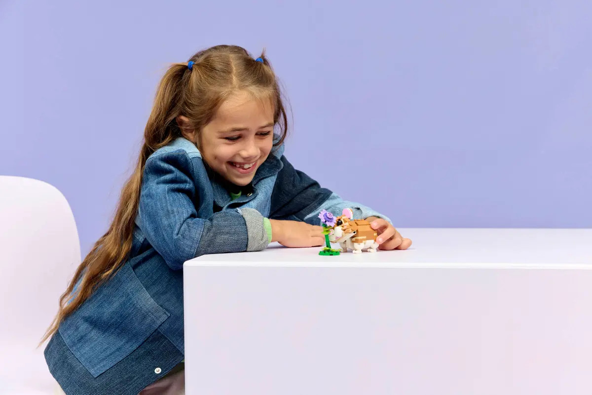 LEGO Creator 3-in-1 Cute Hamster with a Flower 31376