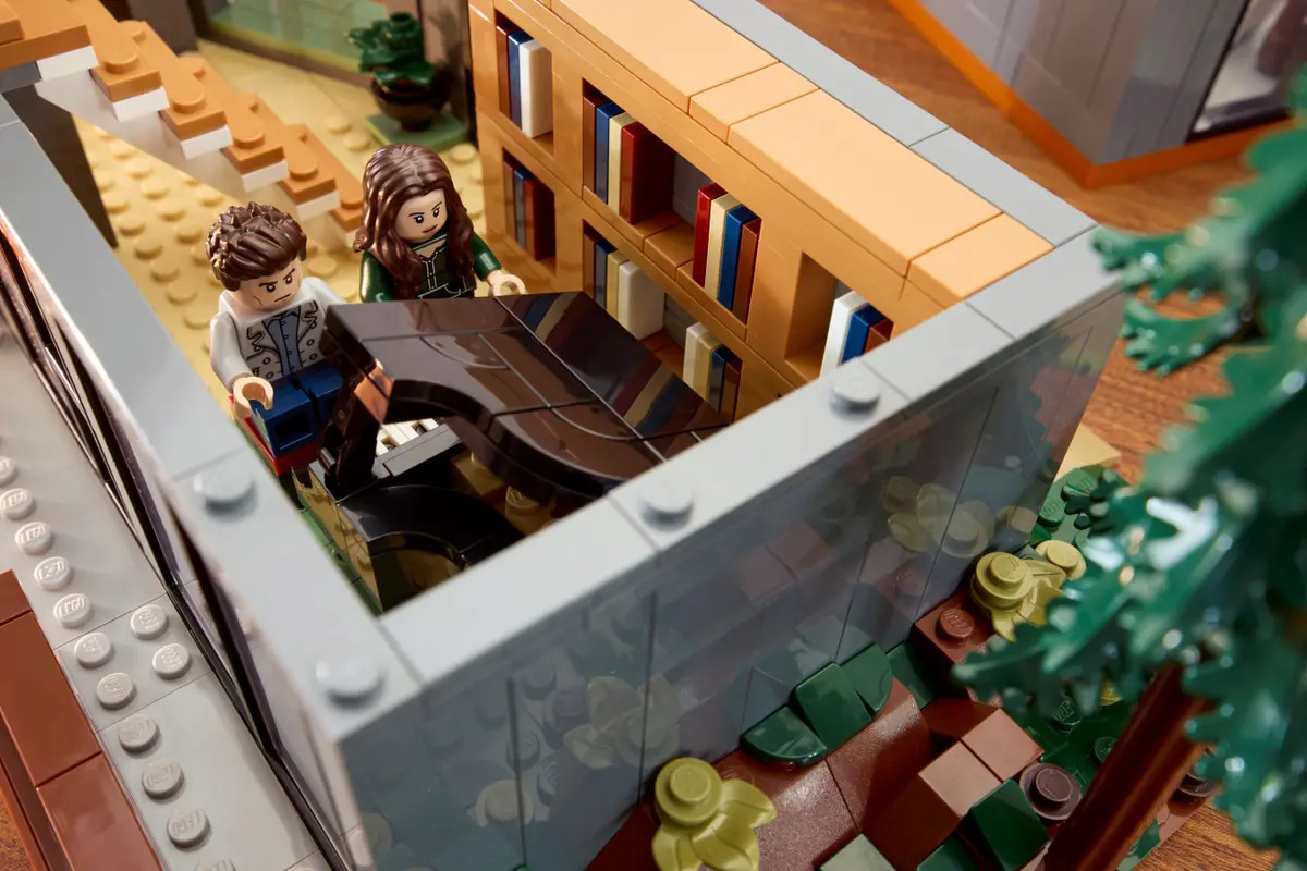 LEGO Ideas Twilight The Cullen House 21354