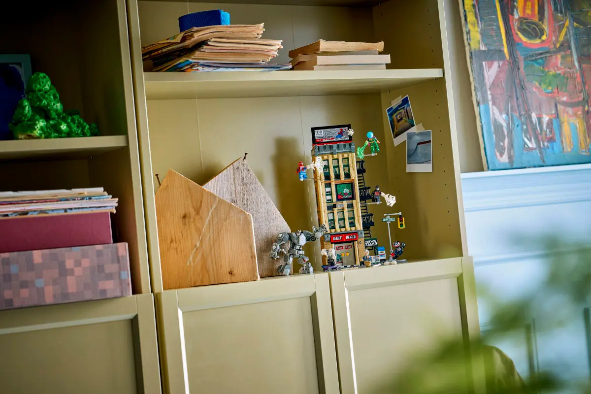 LEGO Marvel Spider-Man vs. Mysterio: The Daily Bugle 76342