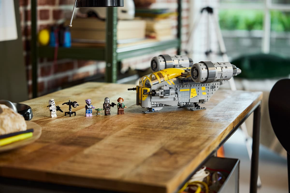 LEGO Star Wars The Razor Crest 75447