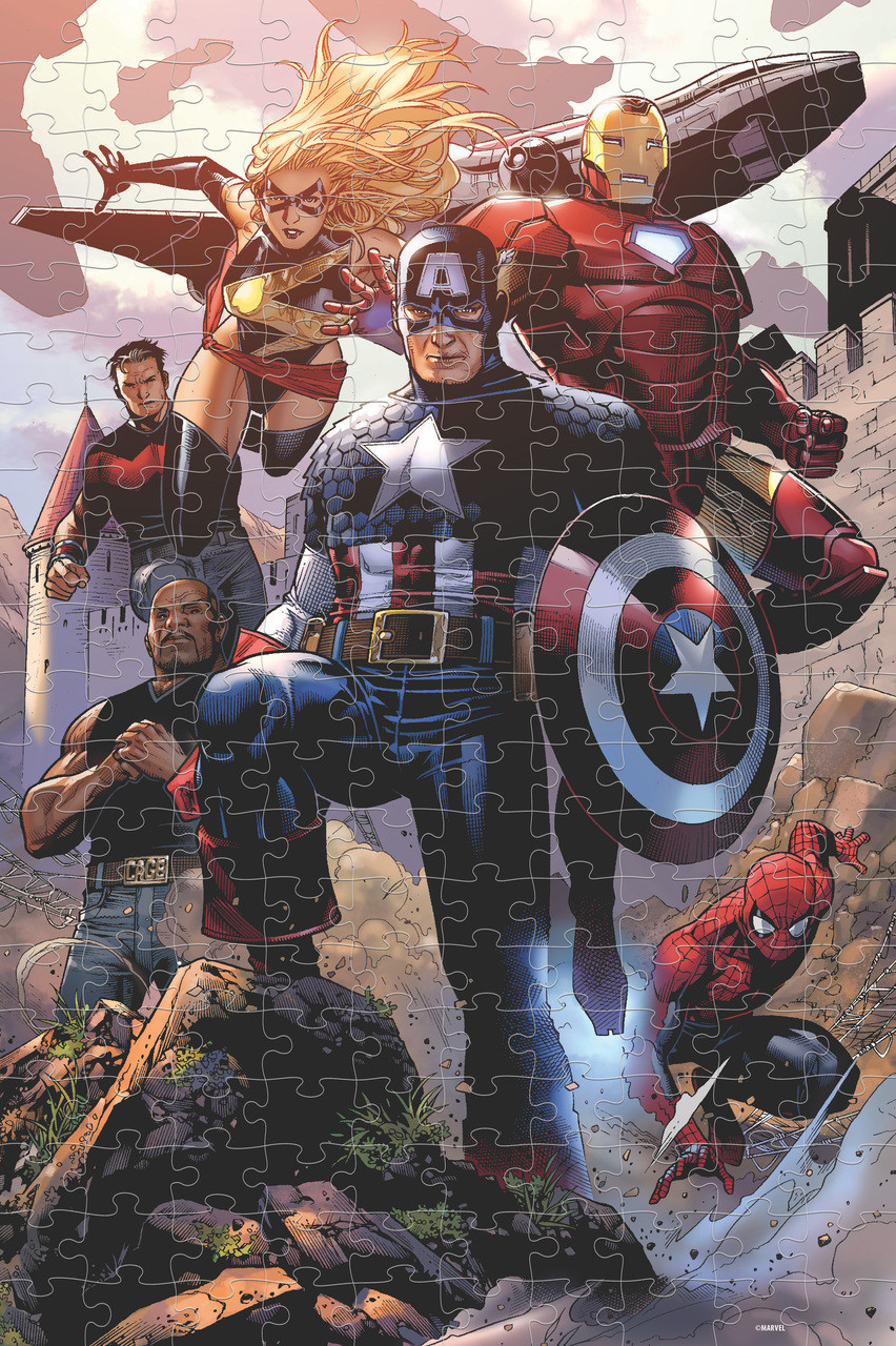 Marvel Universe Avengers 3D Jigsaw Puzzle 200pc