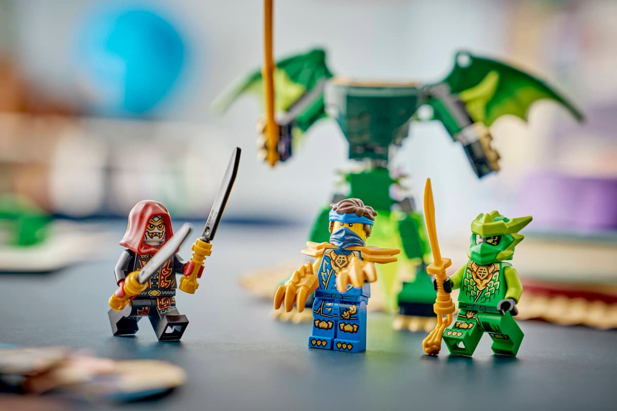 LEGO Ninjago Lloyd's Dragon Mech Battle Pack 71862